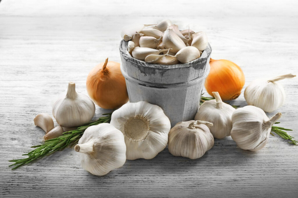 tratament-pentru-limbrici-la-adulti-usturoi